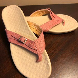 Ladies Pink Flip Flops